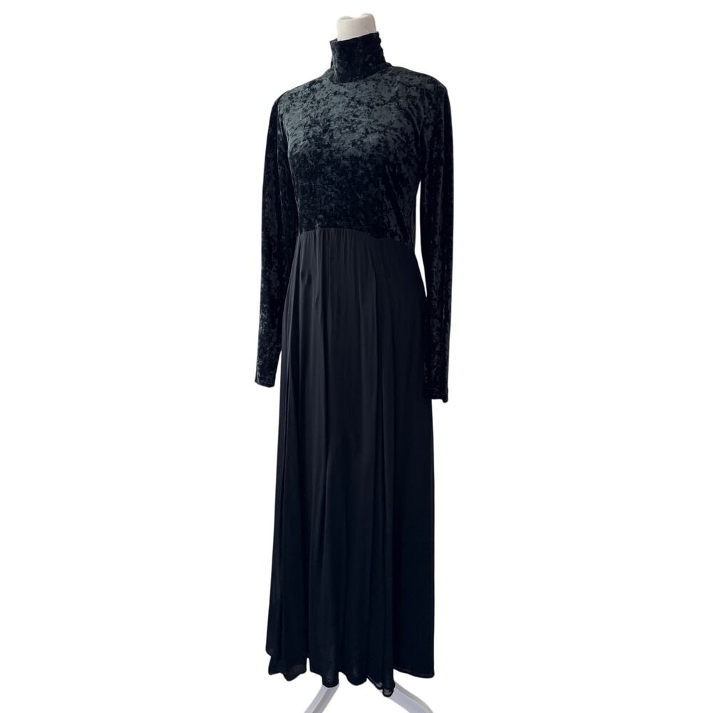 Vintage ‘90s Bonnie Strauss Black Velvet High Neck Long Sleeve Maxi Dress